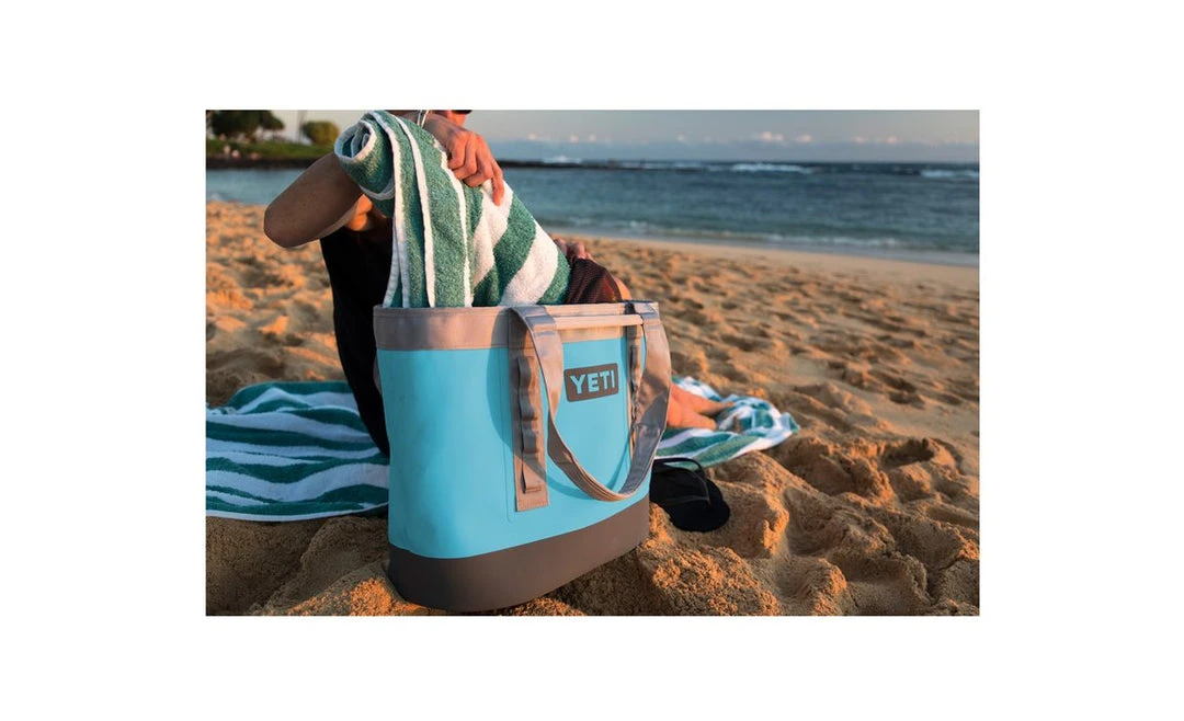 DUFFELS & GEAR BAGS Yeti Camino Carryall 35 11 DUFFELS & GEAR BAGS Yeti Camino Carryall 35