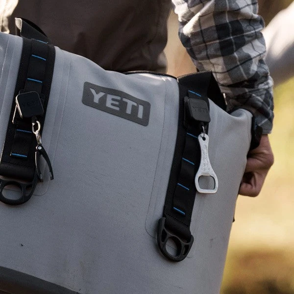 COOLERS & HYDRATION Yeti Molle Zinger 5 COOLERS & HYDRATION Yeti Molle Zinger