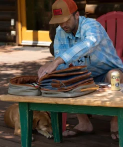 Fishpond Tailwater Fly Tying Kit